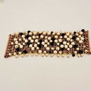 Elegant Faux Pearl and Black Bead Magnetic Bracelet